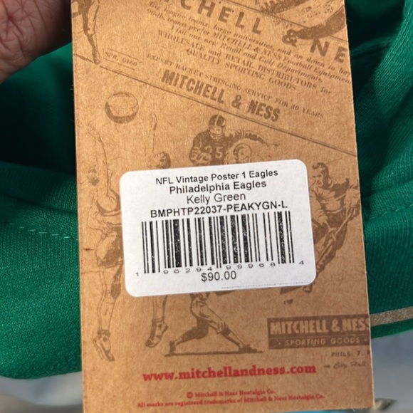 Philadelphia Eagles Mitchell and Ness hoodie. Size Large - Picture 7 of 7